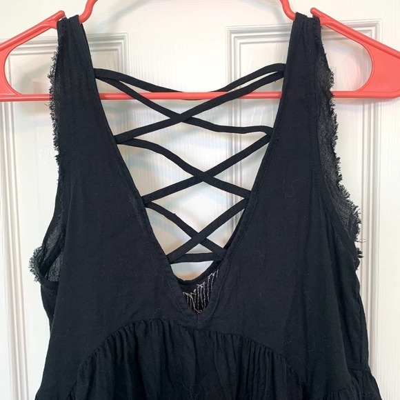 Free People Women's Size Extra Small Black V-Neck Sequin Top - Picture 6 of 6